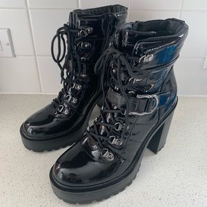 BRAND NEW LACE UP BOOTIES
